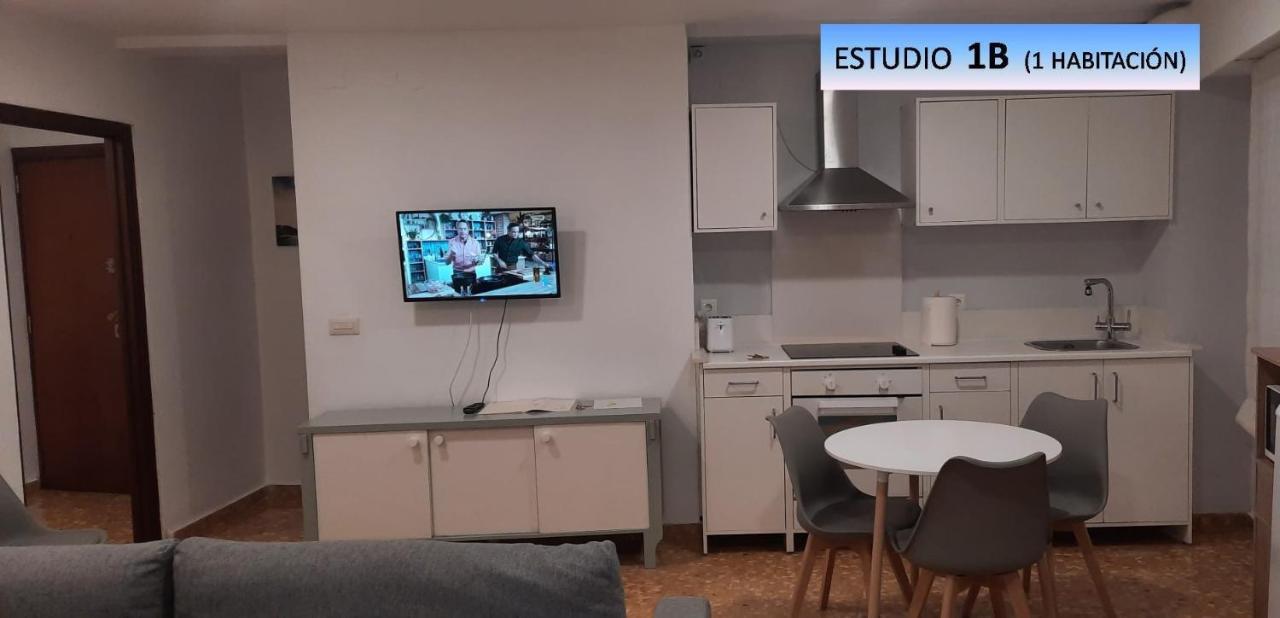 Landete Holidays By Zagal Apartments Valencia Exterior photo